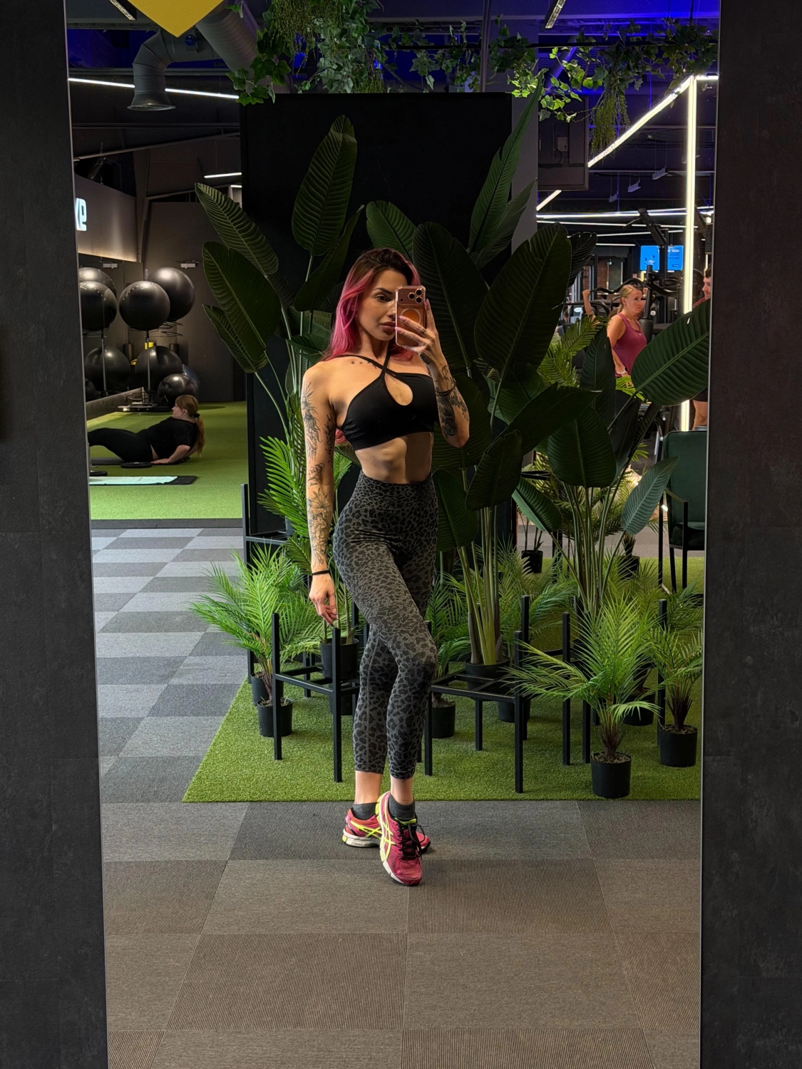 selfies102_040