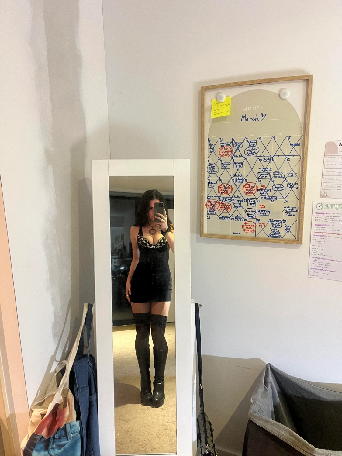 tightdresses113_043