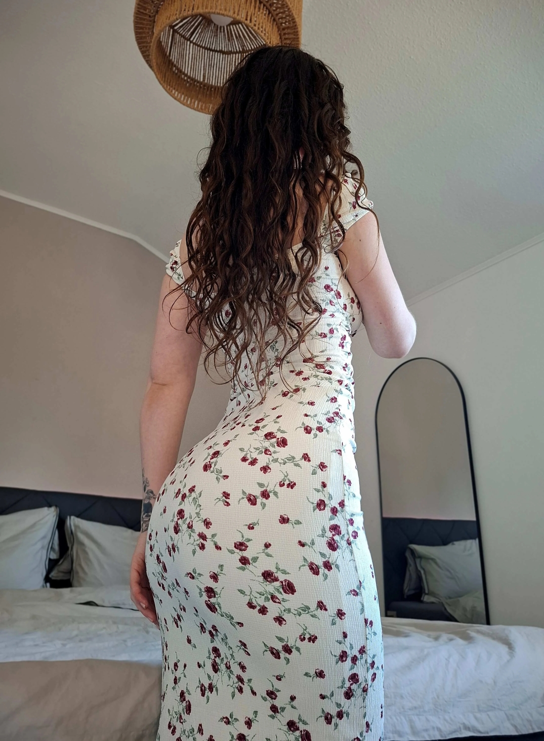 tightdresses113_078