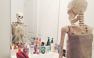 InstagramSkeleton