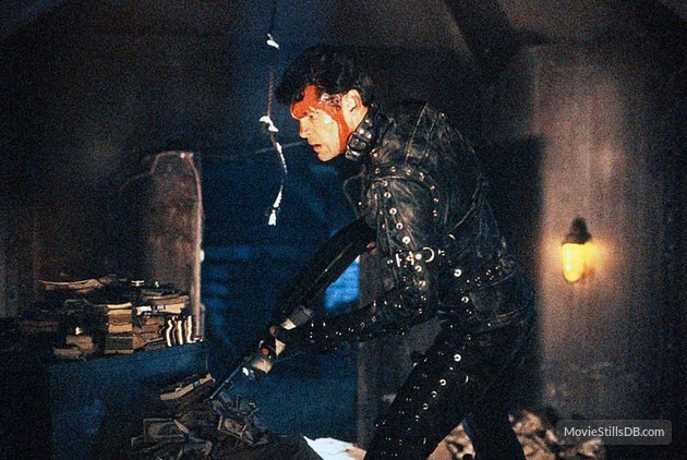 the-people-under-the-stairs