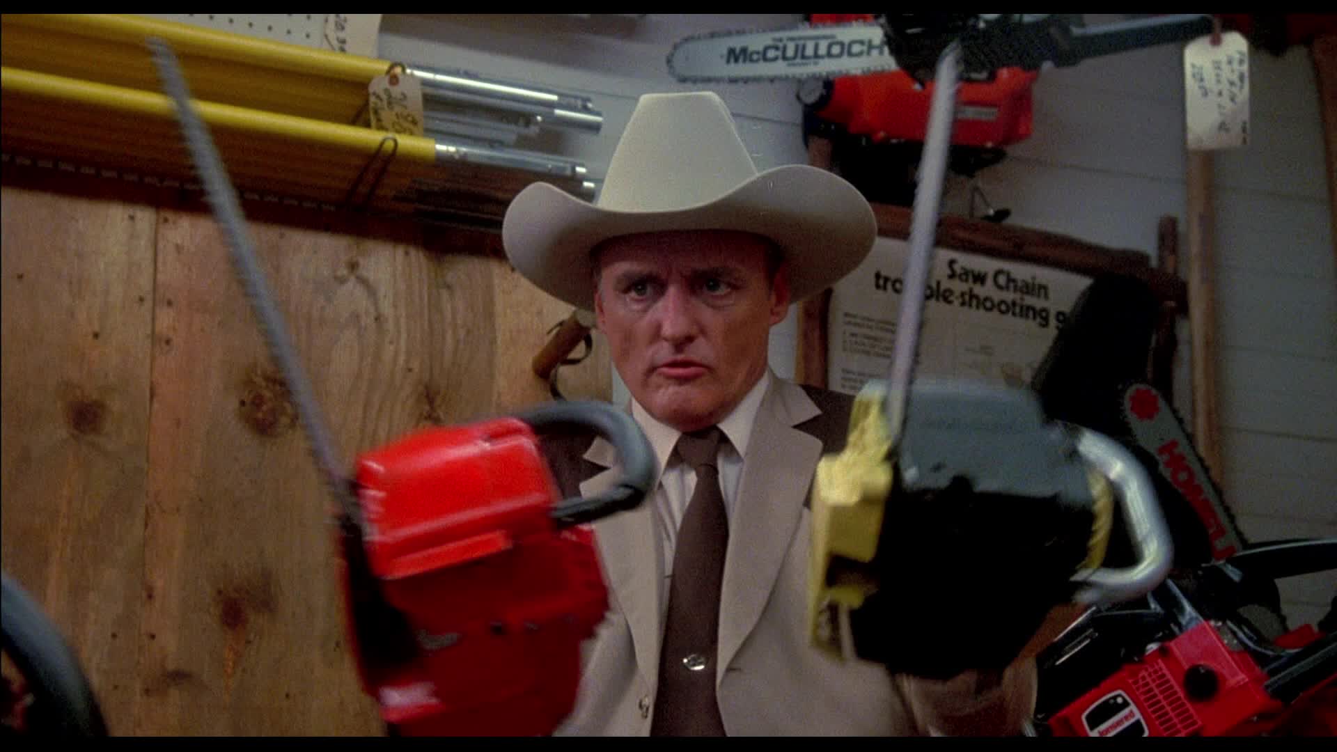 Texas-Chainsaw-Massacre-2-05