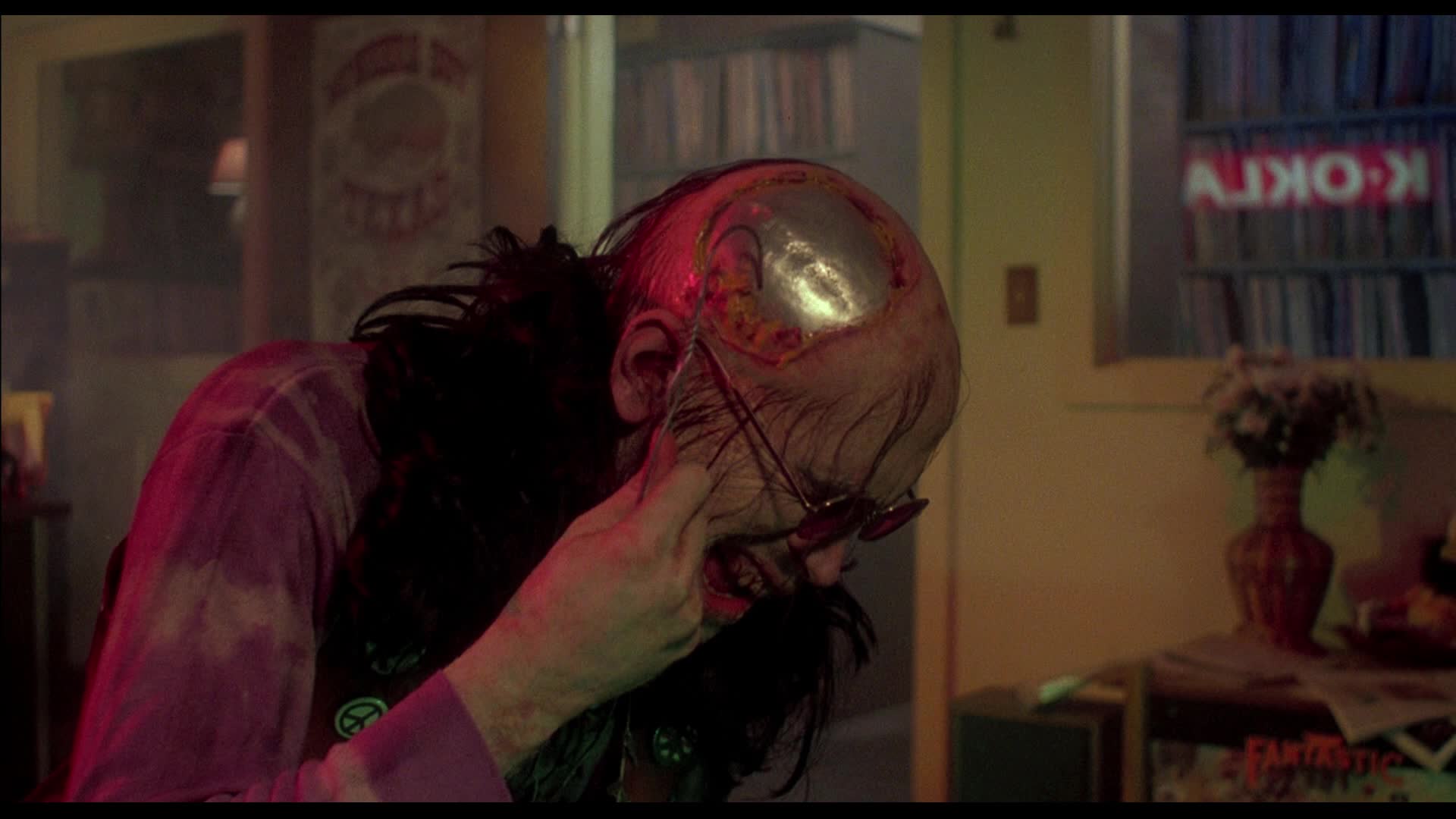 Texas-Chainsaw-Massacre-2-07