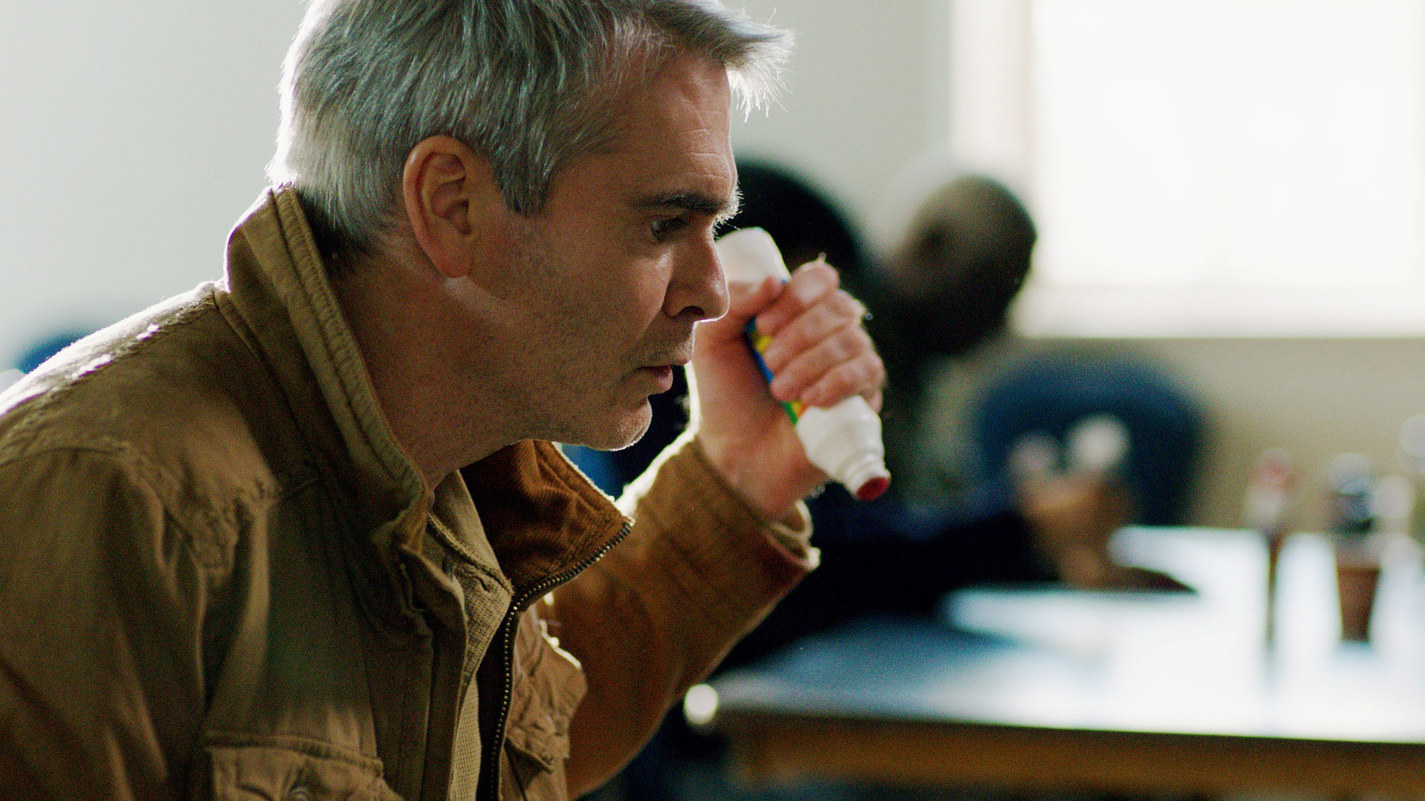 la-et-mn-mini-he-never-died-review-20151218